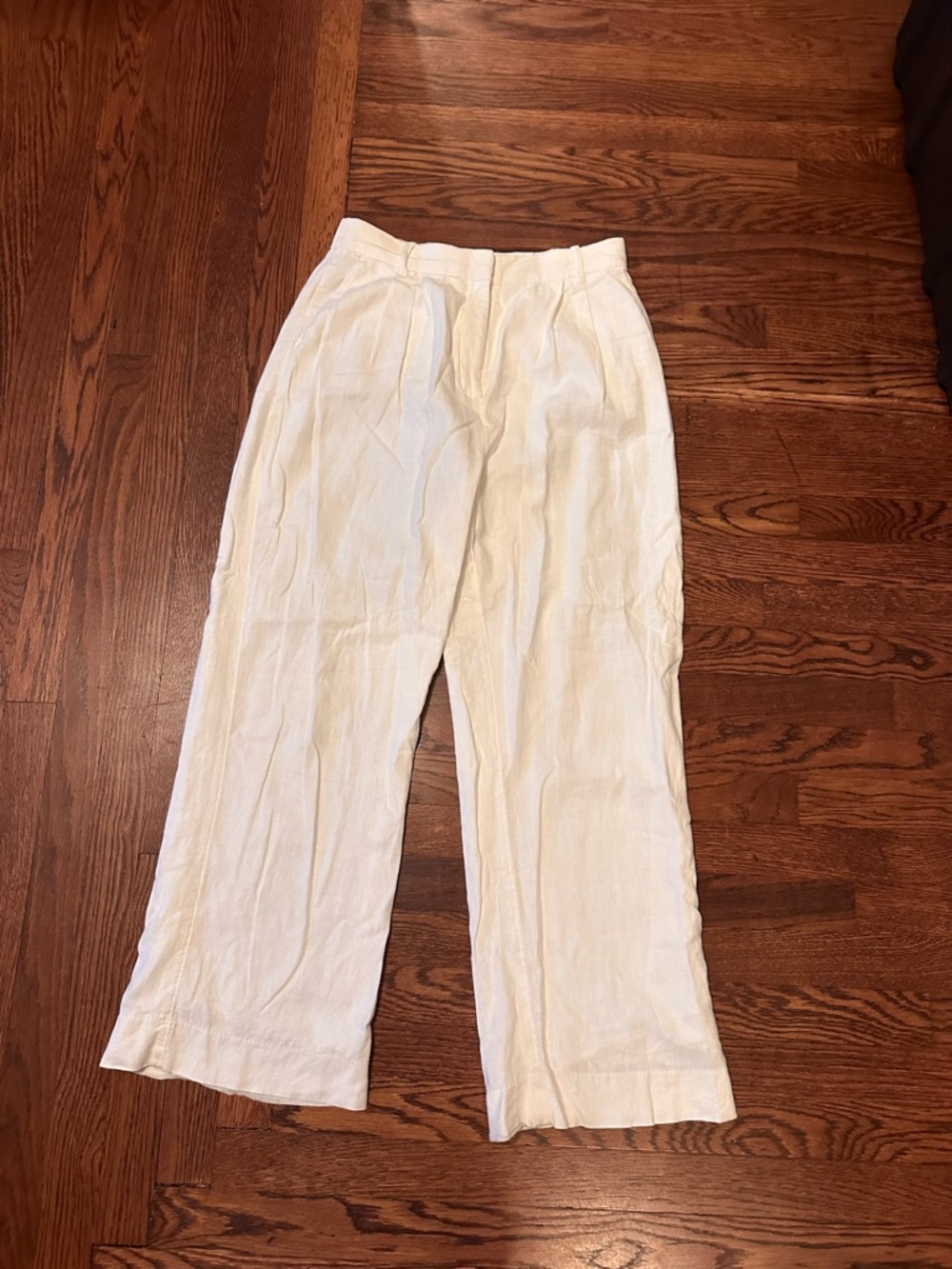 Abercrombie High Rise Linen-Blend Trousers